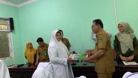 Serah terima mahasiswa Praktek Klinik Keperawatan Jiwa di RSJ HB Saanin Padang